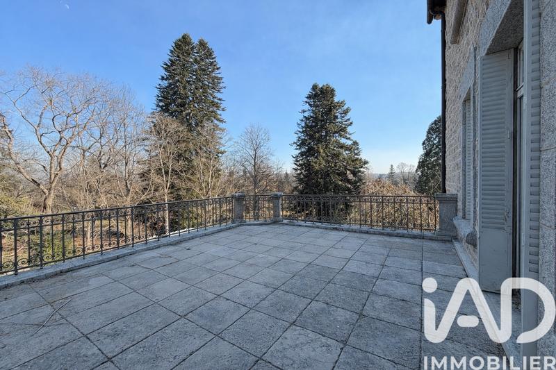 Château - 550 m² - 21 pièces