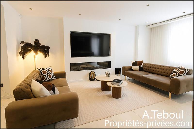 Appartement - 112 m² - 4 pièces