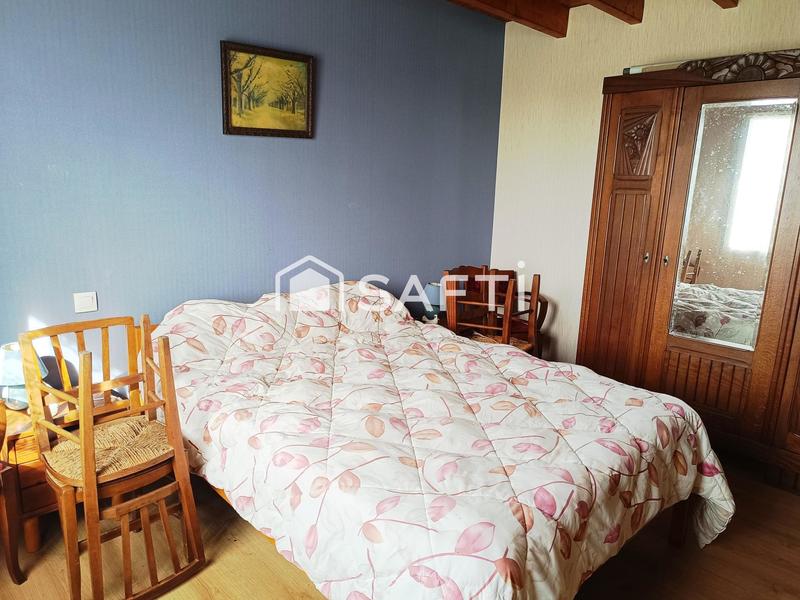 Maison - 140 m² - 5 pièces