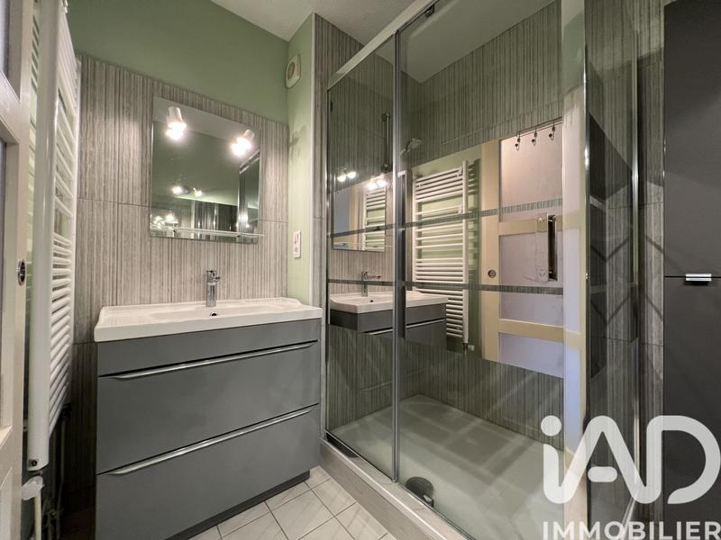 Appartement - 80 m² - 4 pièces