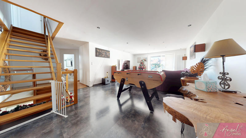 Maison de village - 200 m² - 7 pièces