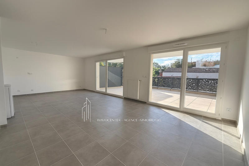 Appartement - 90 m² - 4 pièces