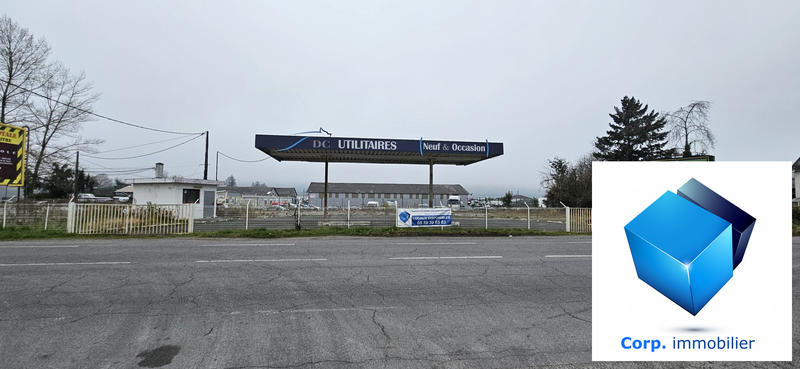 Terrain commercial - 1 192 m²