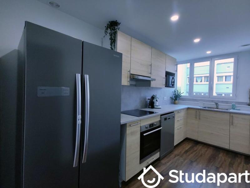 Chambre - 9 m² - 1 pièce