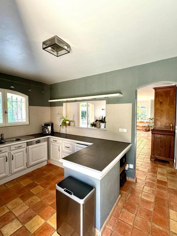 Villa - 170 m² - 6 pièces