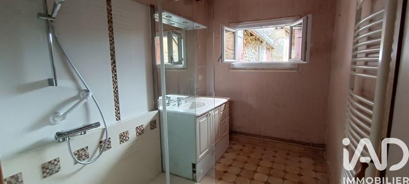 Maison - 174 m² - 5 pièces