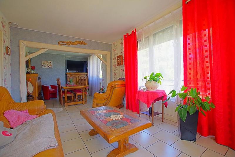 Maison - 76 m² - 4 pièces