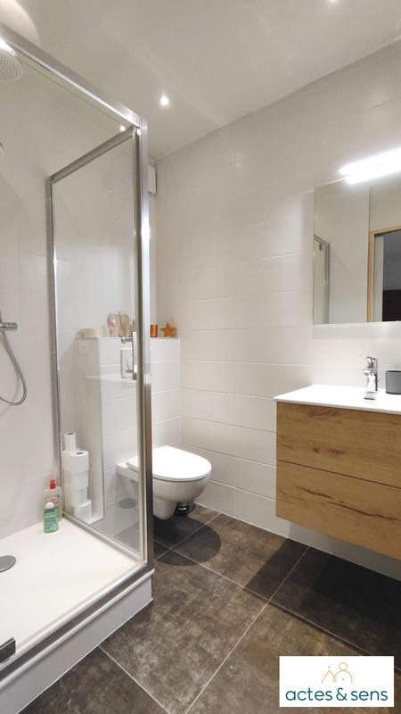 Appartement - 90 m² - 4 pièces