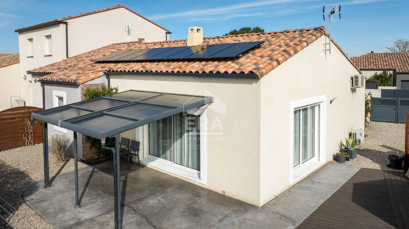 Maison - 95 m² - 5 pièces