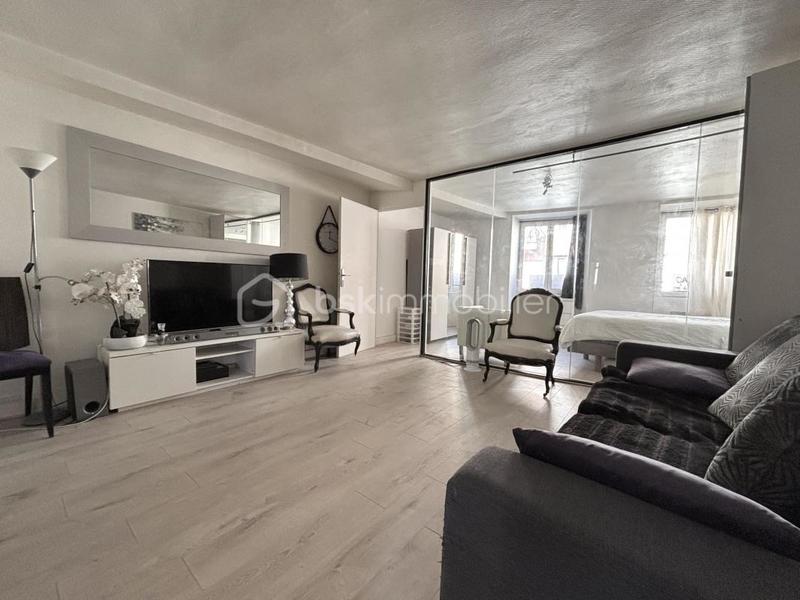 Appartement - 45 m² - 2 pièces