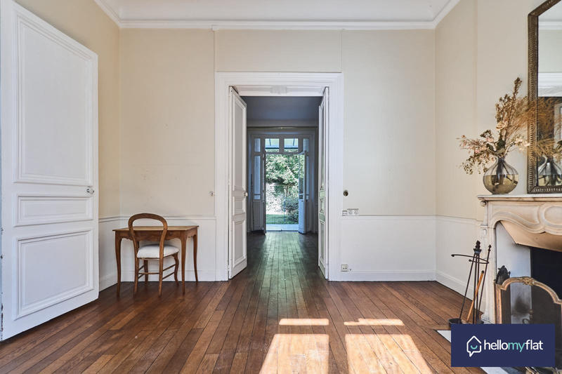 Maison - 188 m² - 8 pièces