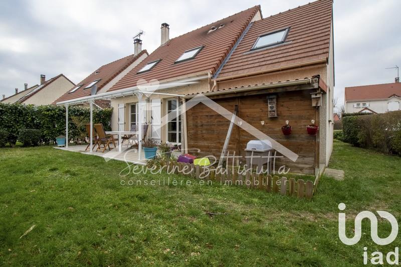 Maison - 121 m² - 7 pièces