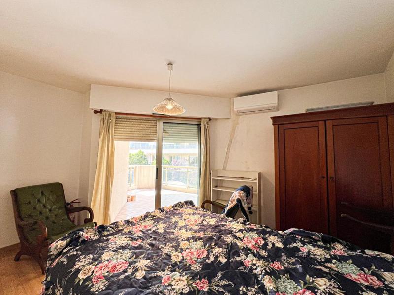 Appartement - 96 m² - 3 pièces