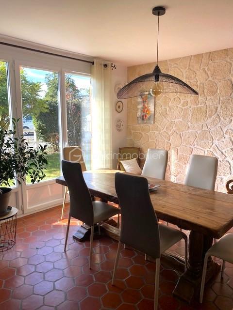 Maison - 110 m² - 5 pièces