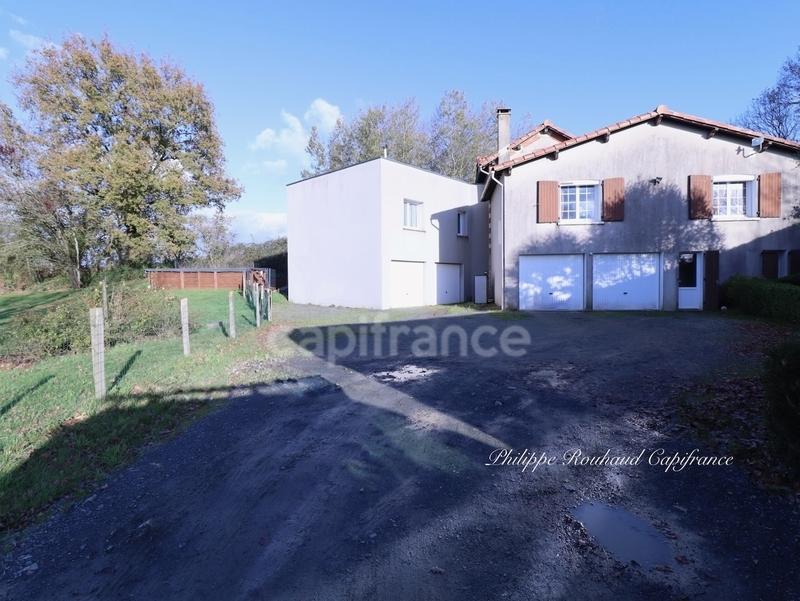 Maison de campagne - 144 m² - 11 pièces