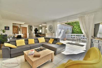 Maison - 173 m² - 6 pièces