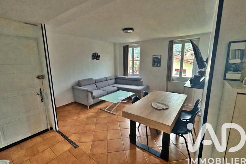 Appartement - 72 m² - 4 pièces