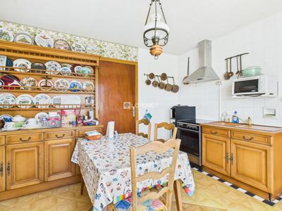 Maison - 84 m² - 5 pièces
