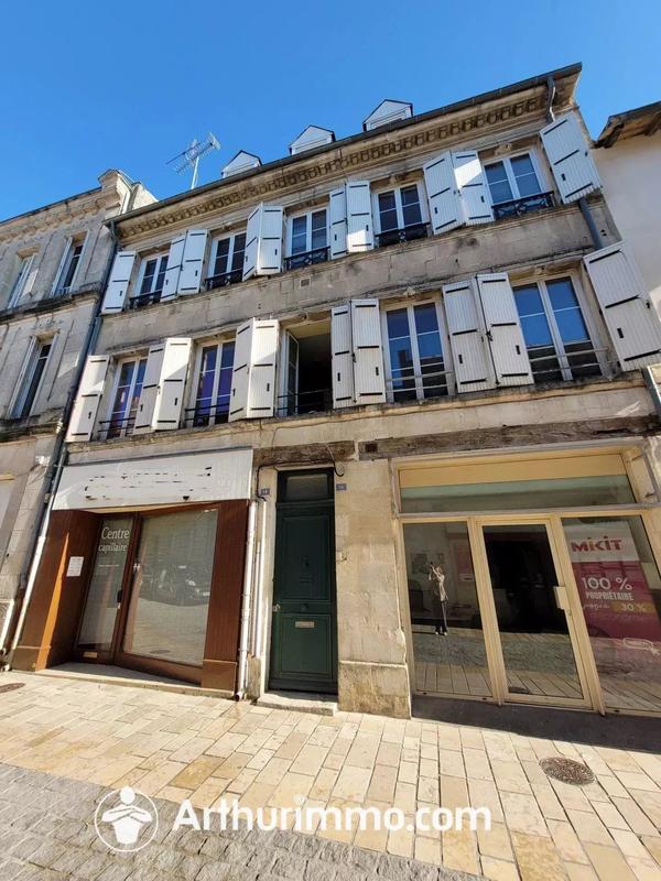 Immeuble - 180 m² - 8 pièces