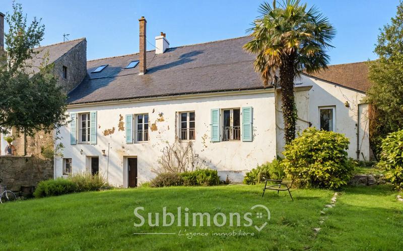 Maison ancienne - 215 m² - 6 pièces