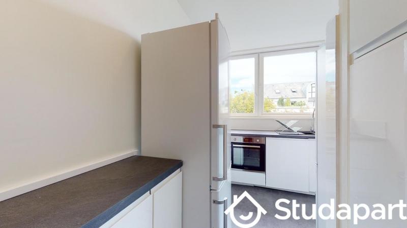 Chambre - 12 m² - 1 pièce