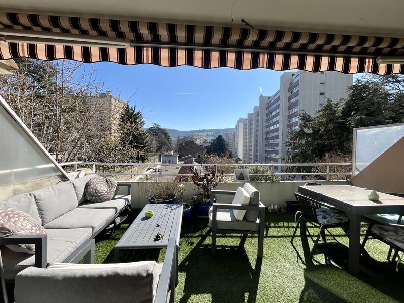 Appartement - 85 m² - 3 pièces