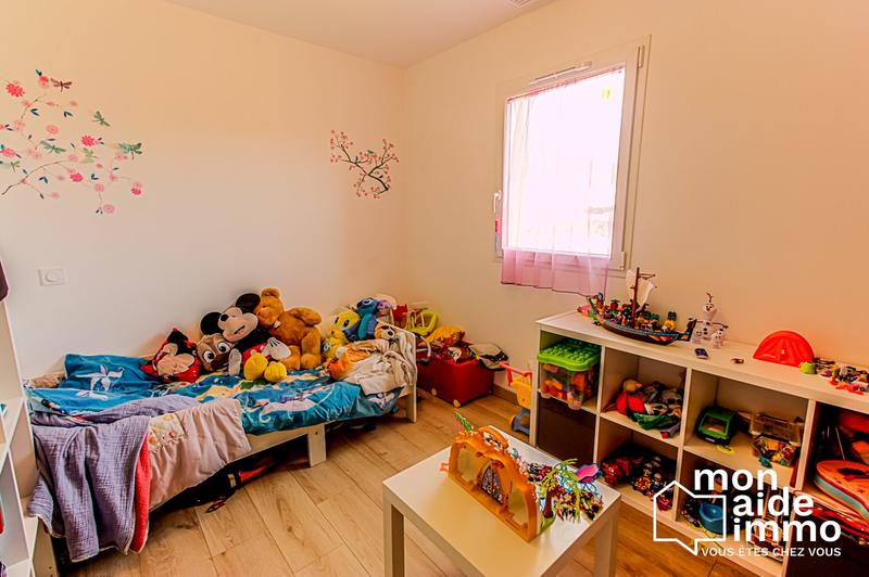 Maison - 96 m² - 4 pièces