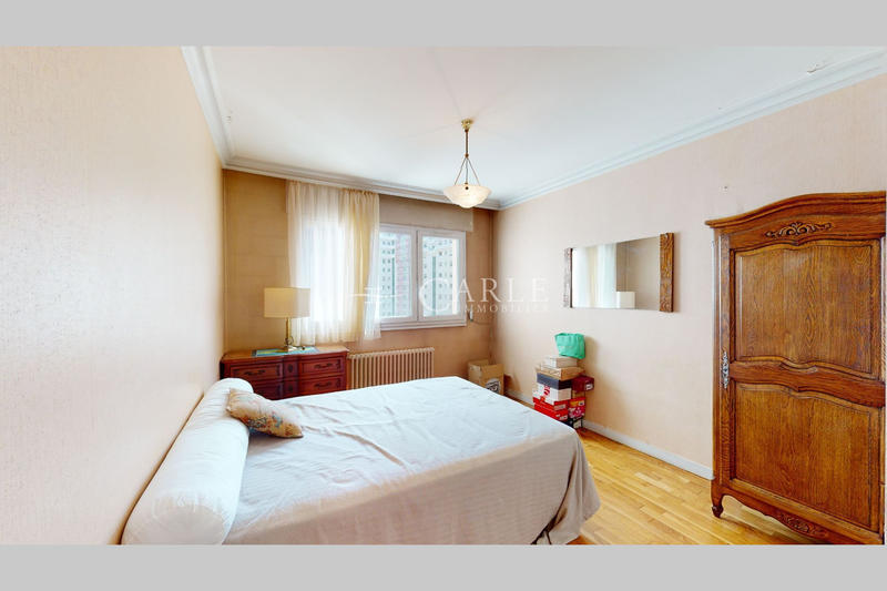 Appartement - 79 m² - 3 pièces