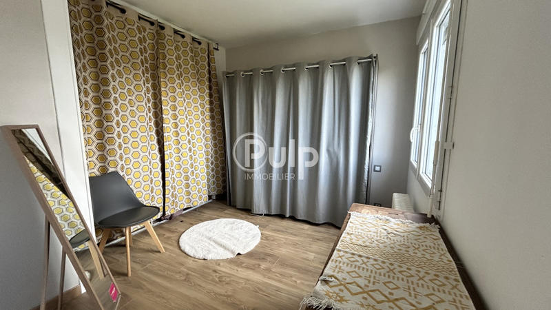 Maison - 80 m² - 6 pièces