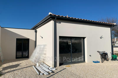 Villa - 90 m² - 3 pièces