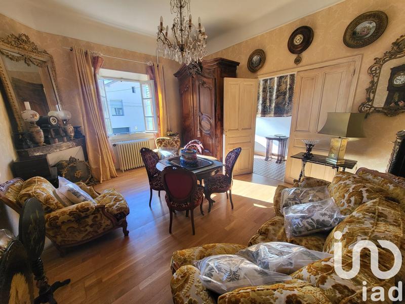 Maison - 167 m² - 6 pièces