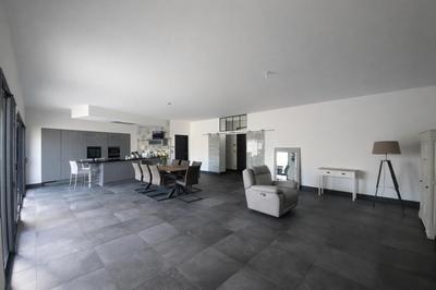 Maison - 195 m² - 6 pièces