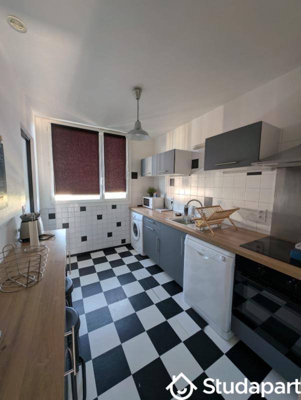 Chambre - 12 m² - 1 pièce