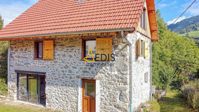 Maison ancienne - 97 m² - 4 pièces