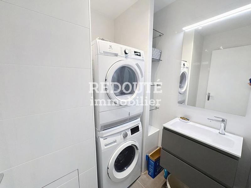 Appartement - 105 m² - 5 pièces