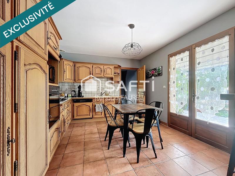 Maison - 145 m² - 6 pièces