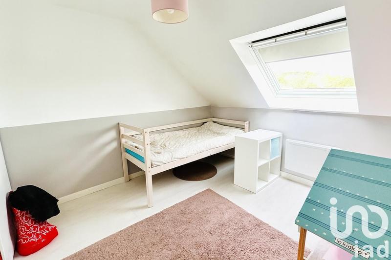 Maison - 90 m² - 5 pièces