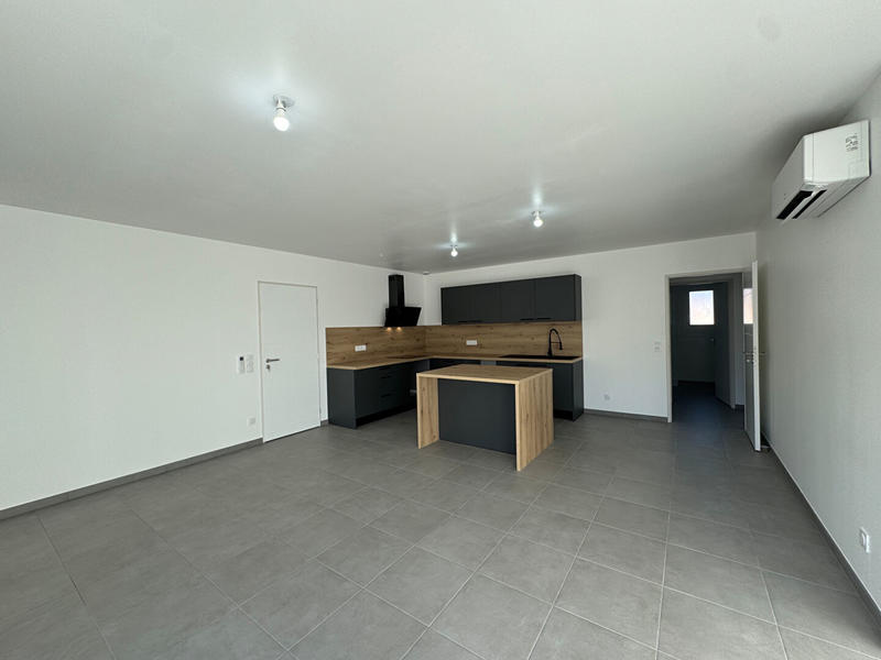 Maison - 83 m² - 4 pièces