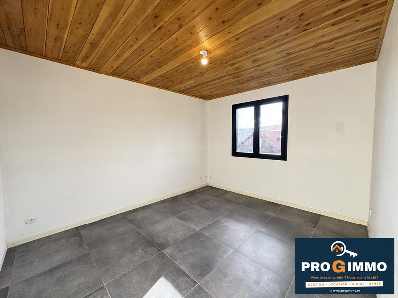 Maison traditionnelle - 90 m² - 4 pièces