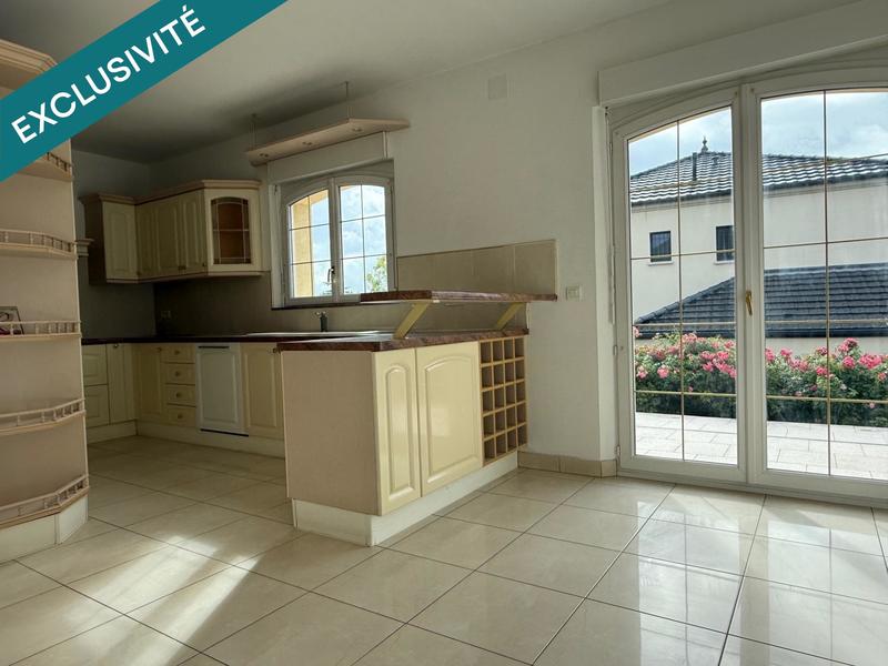 Maison - 231 m² - 5 pièces