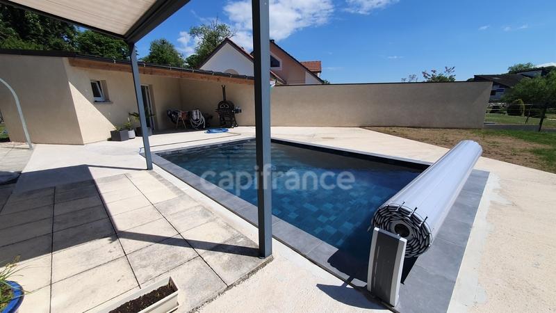 Maison - 107 m² - 5 pièces