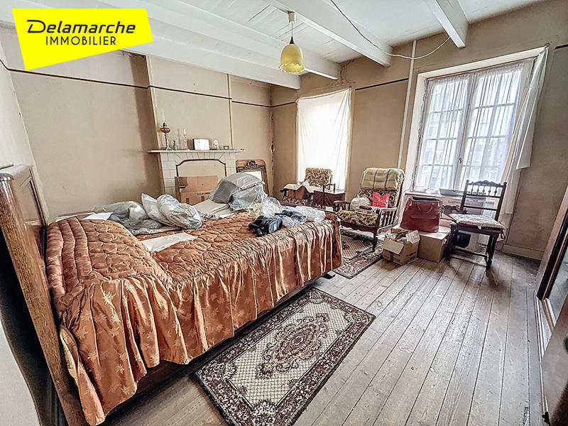 Maison - 186 m² - 9 pièces