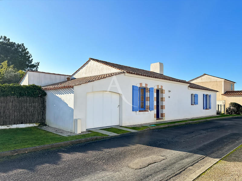 Maison - 99 m² - 4 pièces