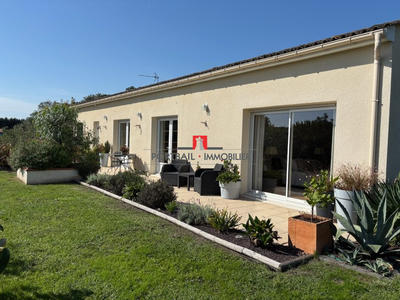 Maison - 200 m² - 6 pièces