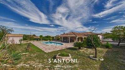 Maison - 106 m² - 4 pièces