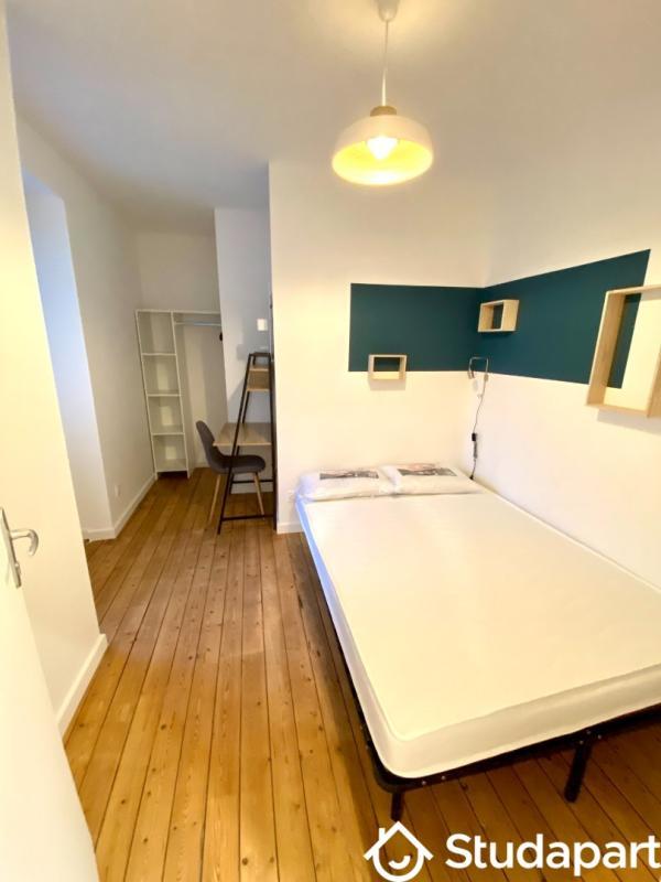 Chambre - 11 m² - 1 pièce