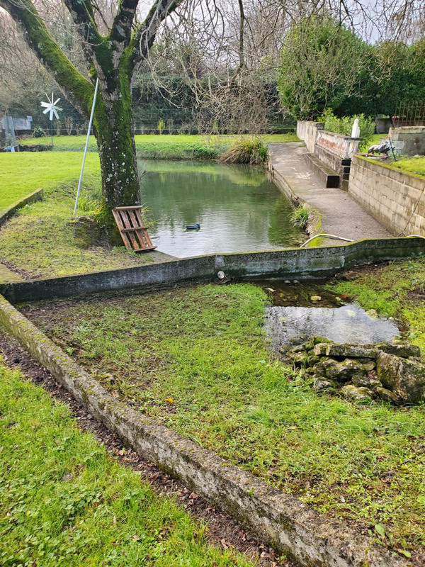 Maison - 247 m² - 10 pièces