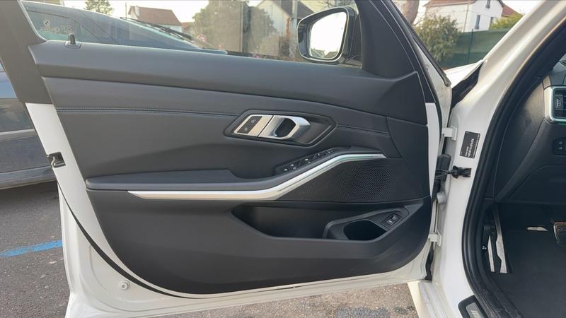 Bmw Série 3 Touring 320i 184 Steptronic 8 m Sport