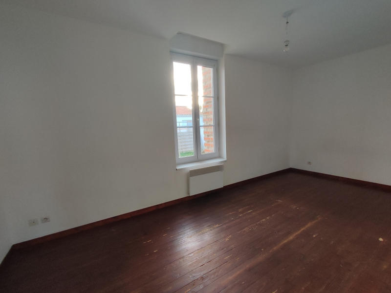 Maison - 95 m² - 5 pièces