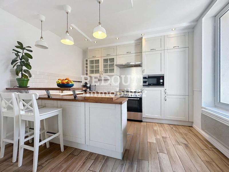 Maison - 148 m² - 6 pièces